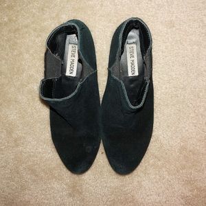 Steve Madden flat booties